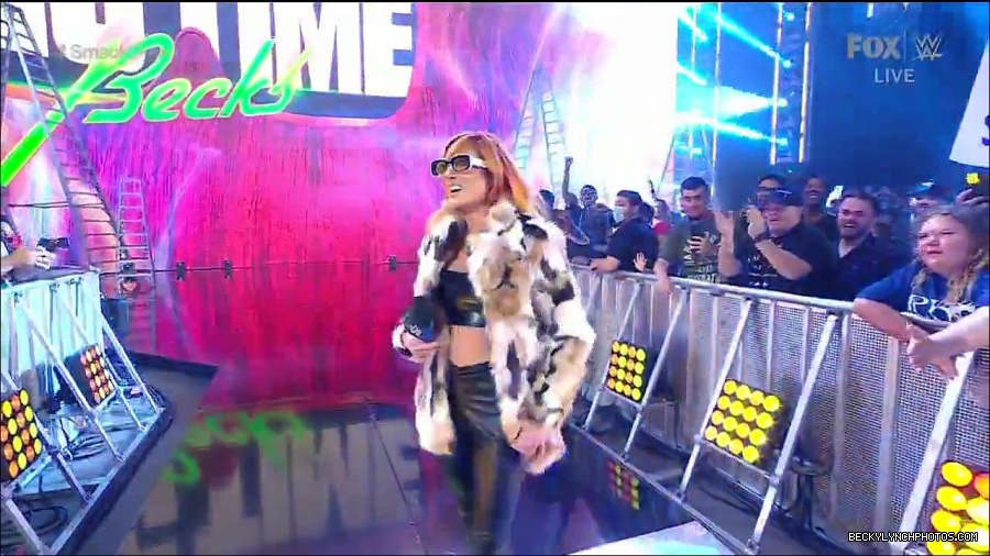 WWE_Friday_Night_Smackdown_1st_July_2022_720p_WEBRip_h264_mp4_002573173.jpg