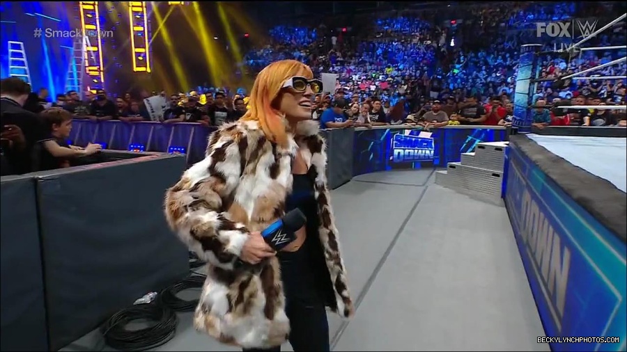 WWE_Friday_Night_Smackdown_1st_July_2022_720p_WEBRip_h264_mp4_002585586.jpg