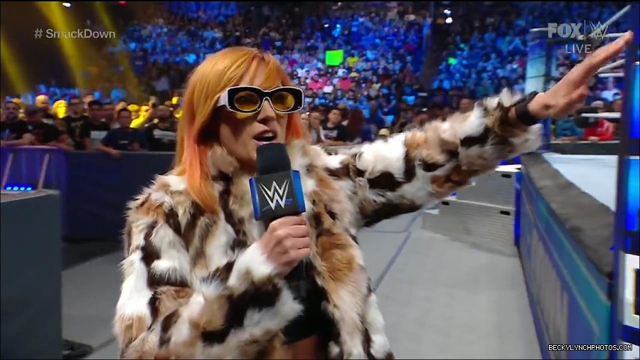 WWE_Friday_Night_Smackdown_1st_July_2022_720p_WEBRip_h264_mp4_002590391.jpg