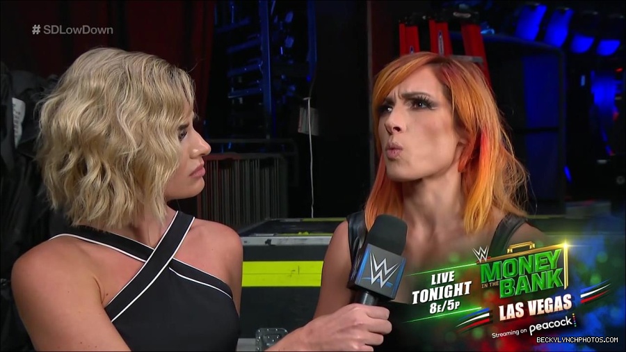 WWE_The_SmackDown_LowDown_2022_07_02_720p_Hi_WEB_h264-HEEL_mp4_000305333.jpg