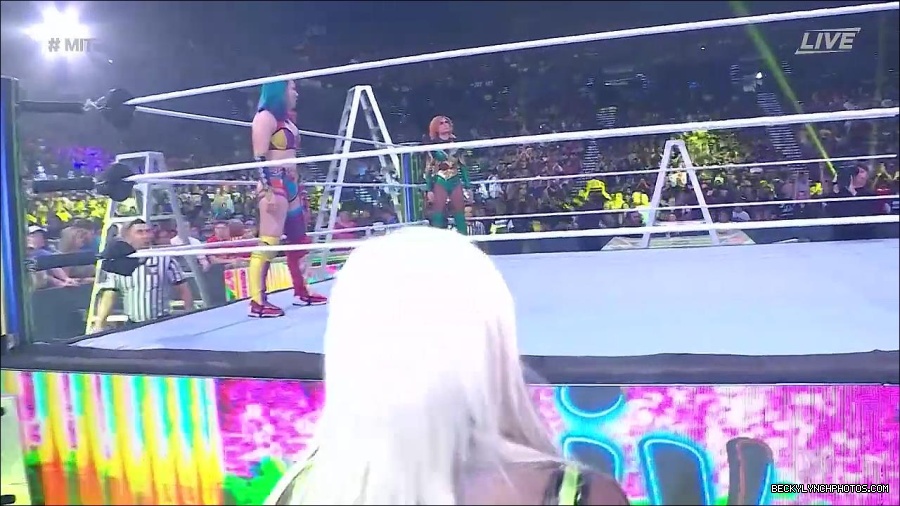 WWE_Money_In_The_Bank_2022_720p_WEB_h264-HEEL_mp4_000461121.jpg