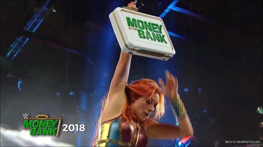 WWE_Money_In_The_Bank_2022_720p_WEB_h264-HEEL_mp4_000642754.jpg