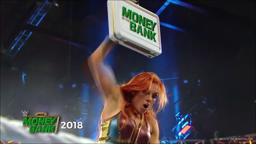 WWE_Money_In_The_Bank_2022_720p_WEB_h264-HEEL_mp4_000643154.jpg
