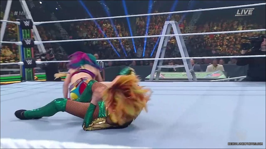 WWE_Money_In_The_Bank_2022_720p_WEB_h264-HEEL_mp4_000730754.jpg