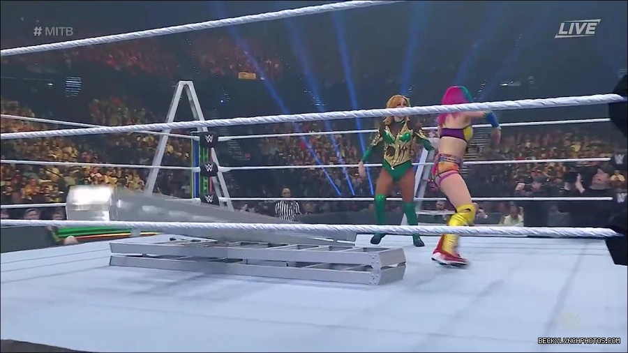WWE_Money_In_The_Bank_2022_720p_WEB_h264-HEEL_mp4_000767554.jpg