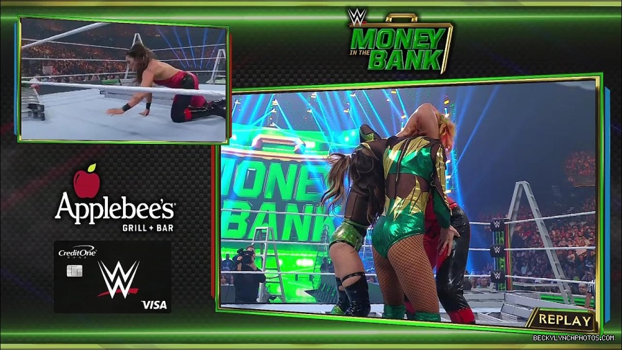 WWE_Money_In_The_Bank_2022_720p_WEB_h264-HEEL_mp4_000844787.jpg