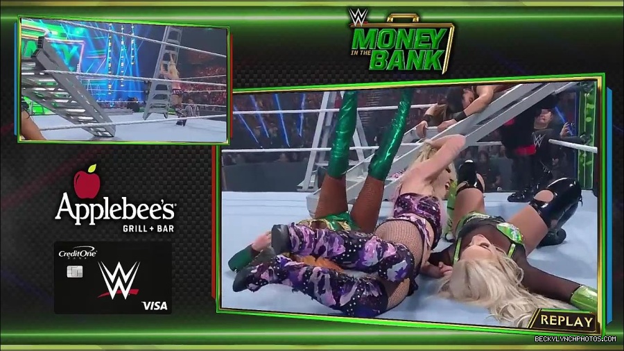WWE_Money_In_The_Bank_2022_720p_WEB_h264-HEEL_mp4_000973987.jpg