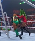 WWE_Money_In_The_Bank_2022_720p_WEB_h264-HEEL_mp4_001345454.jpg