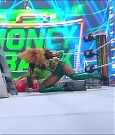 WWE_Money_In_The_Bank_2022_720p_WEB_h264-HEEL_mp4_001367054.jpg