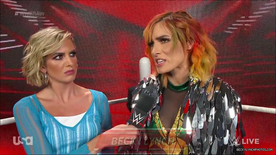 WWE_RAW_4th_July_2022_720p_WEBRip_h264_mp4_006904115.jpg