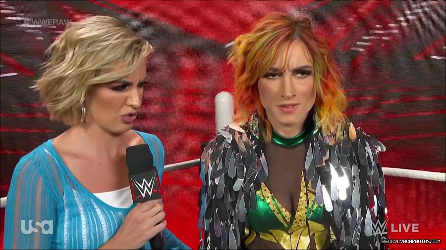 WWE_RAW_4th_July_2022_720p_WEBRip_h264_mp4_006911322.jpg
