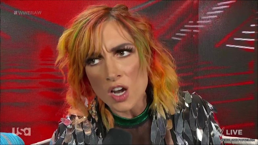 WWE_RAW_4th_July_2022_720p_WEBRip_h264_mp4_006932543.jpg