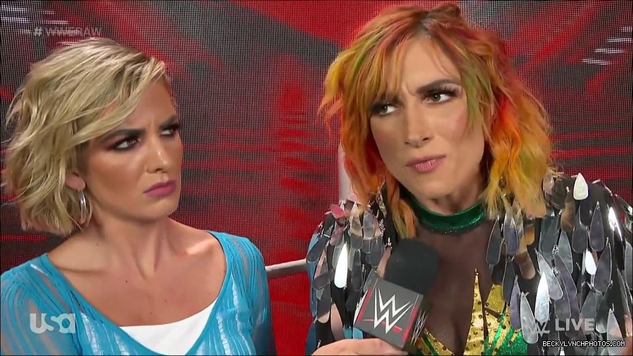WWE_RAW_4th_July_2022_720p_WEBRip_h264_mp4_006936948.jpg