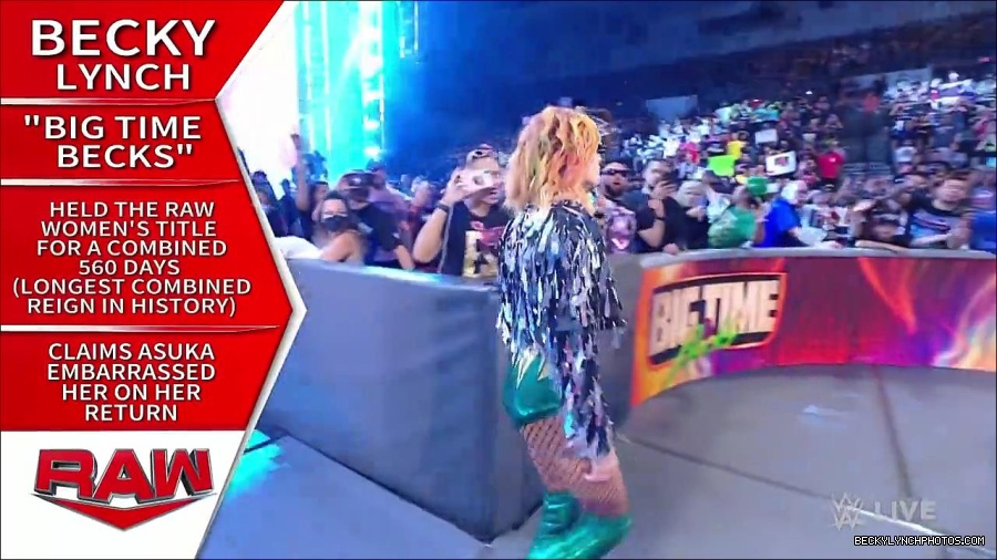WWE_RAW_4th_July_2022_720p_WEBRip_h264_mp4_007831768.jpg