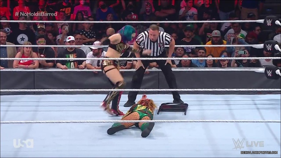 WWE_RAW_4th_July_2022_720p_WEBRip_h264_mp4_008065716.jpg