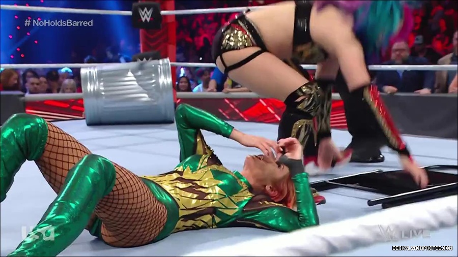 WWE_RAW_4th_July_2022_720p_WEBRip_h264_mp4_008066917.jpg