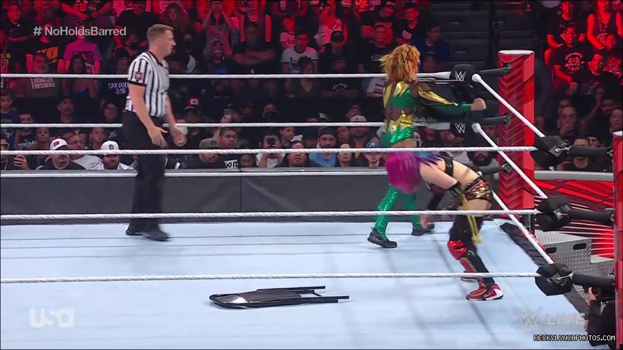 WWE_RAW_4th_July_2022_720p_WEBRip_h264_mp4_008085736.jpg