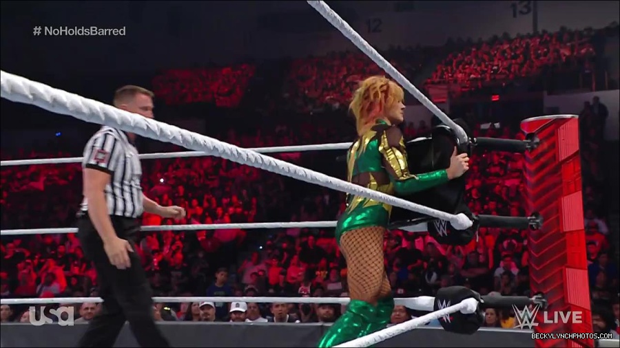 WWE_RAW_4th_July_2022_720p_WEBRip_h264_mp4_008088939.jpg