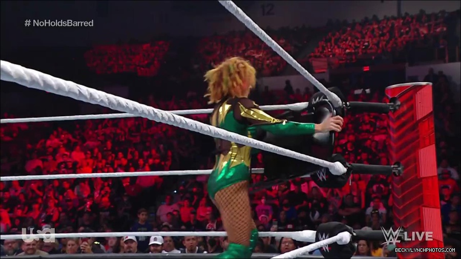 WWE_RAW_4th_July_2022_720p_WEBRip_h264_mp4_008090941.jpg