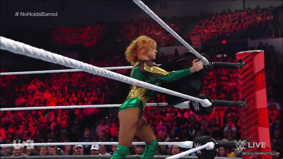 WWE_RAW_4th_July_2022_720p_WEBRip_h264_mp4_008091342.jpg