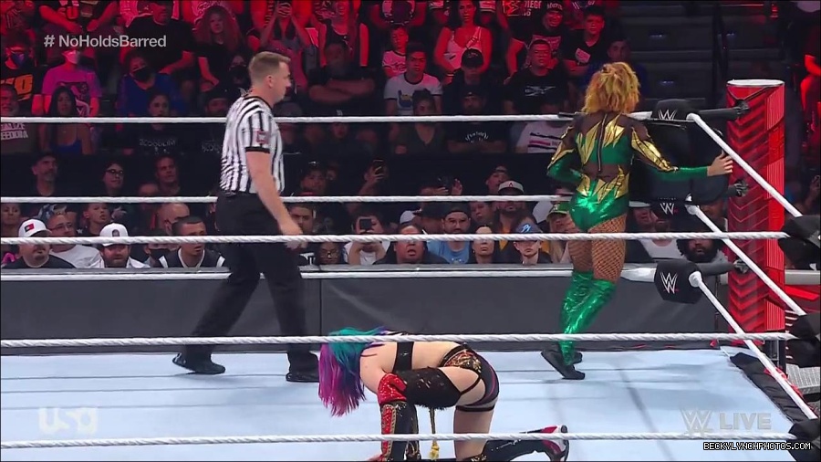 WWE_RAW_4th_July_2022_720p_WEBRip_h264_mp4_008094145.jpg