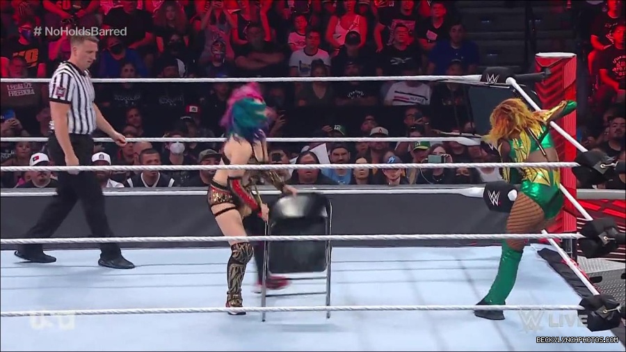 WWE_RAW_4th_July_2022_720p_WEBRip_h264_mp4_008106557.jpg
