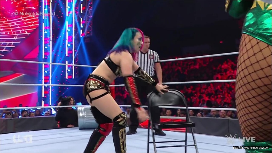 WWE_RAW_4th_July_2022_720p_WEBRip_h264_mp4_008111762.jpg