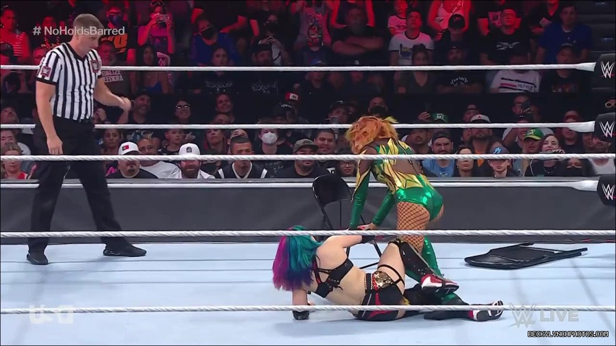 WWE_RAW_4th_July_2022_720p_WEBRip_h264_mp4_008114965.jpg