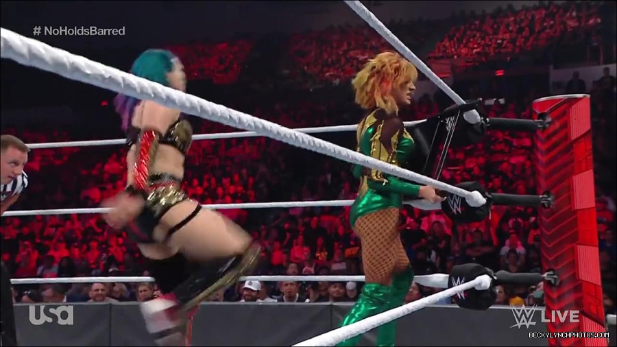 WWE_RAW_4th_July_2022_720p_WEBRip_h264_mp4_008123374.jpg