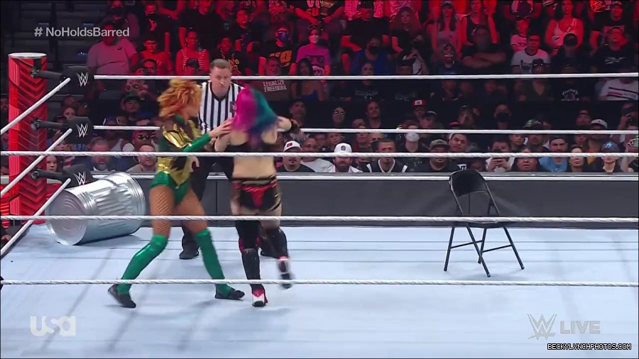WWE_RAW_4th_July_2022_720p_WEBRip_h264_mp4_008134985.jpg