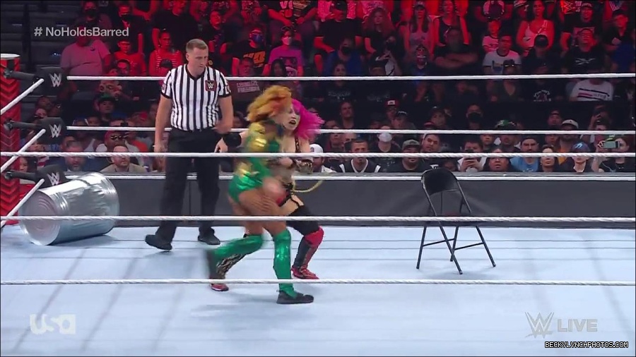WWE_RAW_4th_July_2022_720p_WEBRip_h264_mp4_008135786.jpg