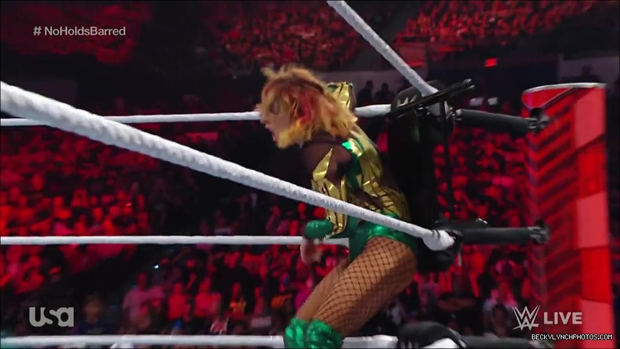 WWE_RAW_4th_July_2022_720p_WEBRip_h264_mp4_008139790.jpg