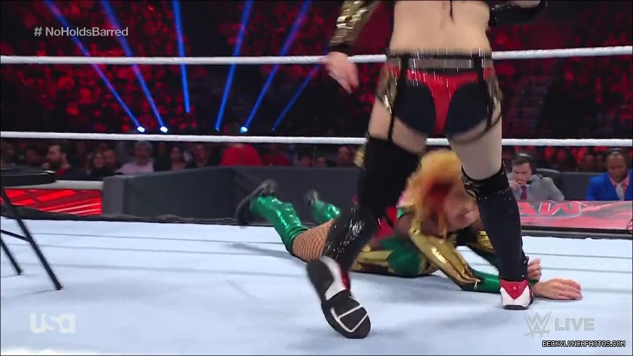 WWE_RAW_4th_July_2022_720p_WEBRip_h264_mp4_008144595.jpg