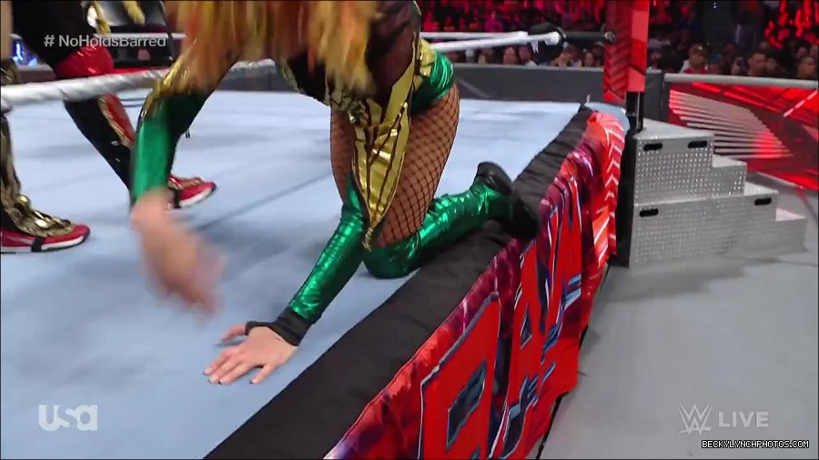 WWE_RAW_4th_July_2022_720p_WEBRip_h264_mp4_008146997.jpg