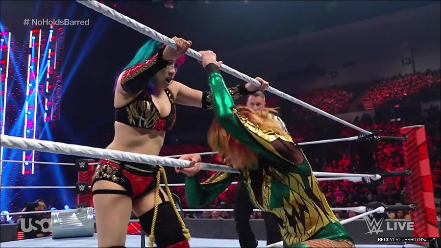 WWE_RAW_4th_July_2022_720p_WEBRip_h264_mp4_008149800.jpg