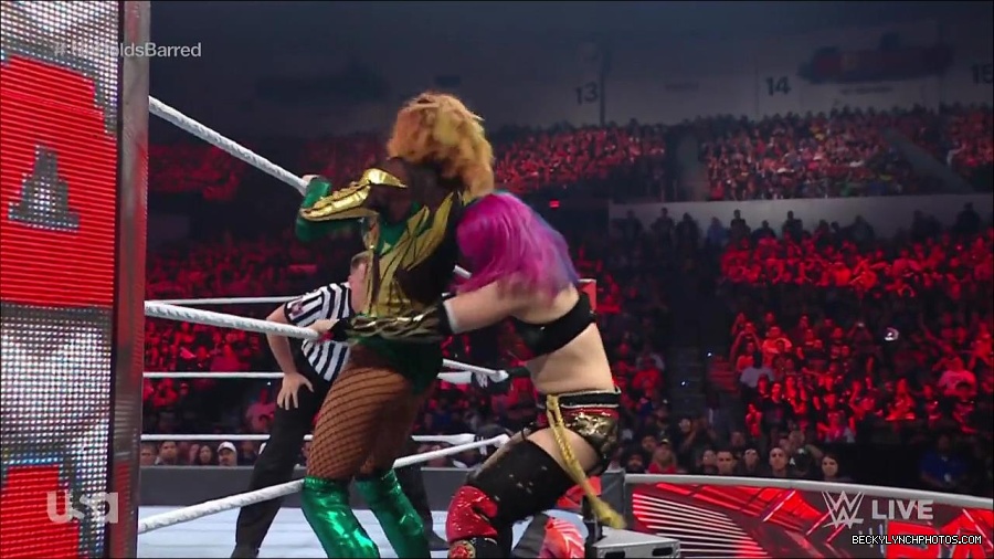 WWE_RAW_4th_July_2022_720p_WEBRip_h264_mp4_008158609.jpg