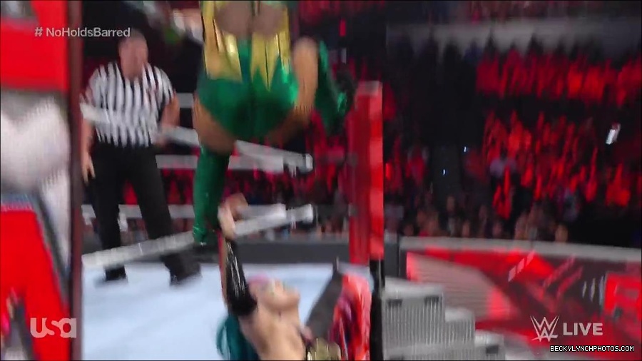 WWE_RAW_4th_July_2022_720p_WEBRip_h264_mp4_008164615.jpg