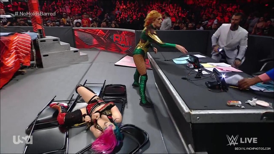 WWE_RAW_4th_July_2022_720p_WEBRip_h264_mp4_008180631.jpg