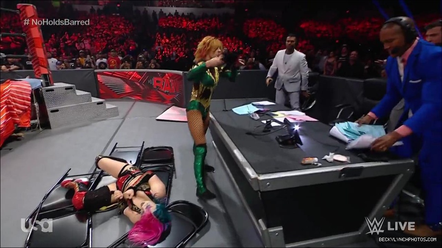 WWE_RAW_4th_July_2022_720p_WEBRip_h264_mp4_008181432.jpg