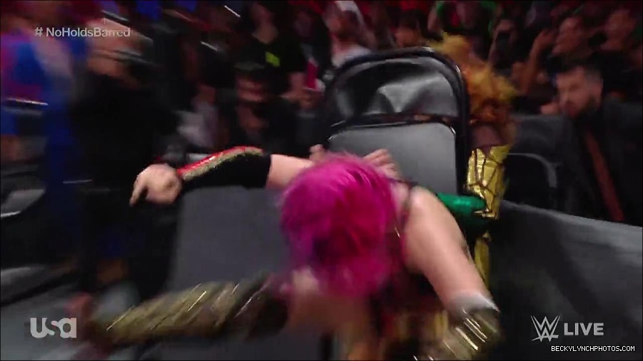 WWE_RAW_4th_July_2022_720p_WEBRip_h264_mp4_008203454.jpg