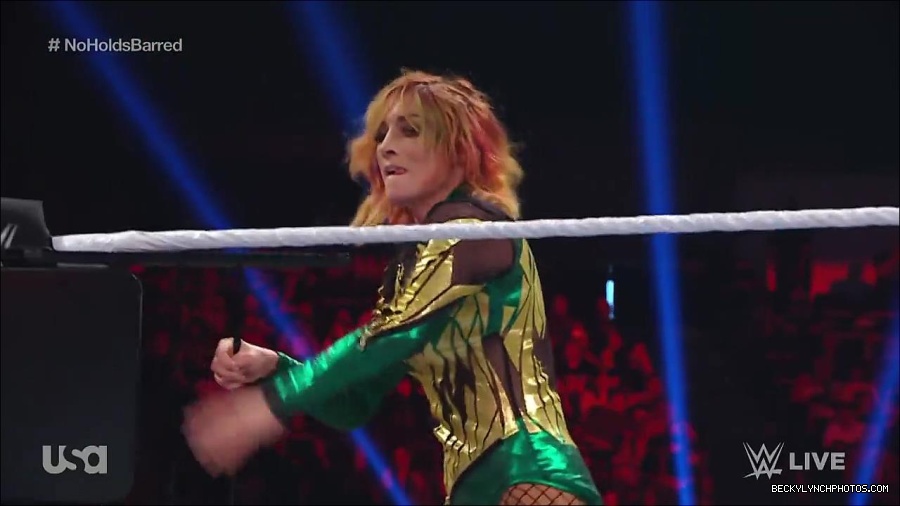 WWE_RAW_4th_July_2022_720p_WEBRip_h264_mp4_008414363.jpg