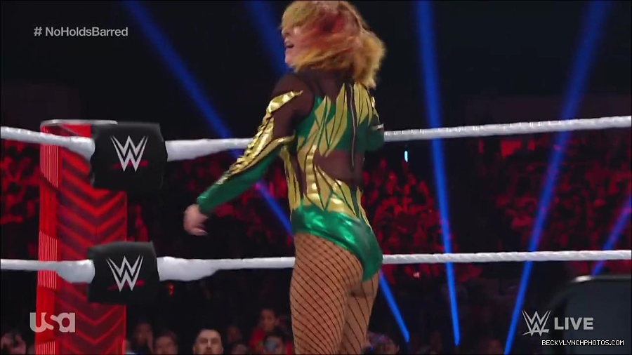 WWE_RAW_4th_July_2022_720p_WEBRip_h264_mp4_008420769.jpg