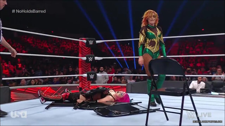 WWE_RAW_4th_July_2022_720p_WEBRip_h264_mp4_008422371.jpg