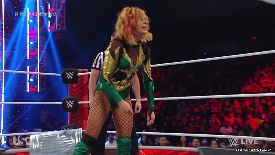 WWE_RAW_4th_July_2022_720p_WEBRip_h264_mp4_008431580.jpg