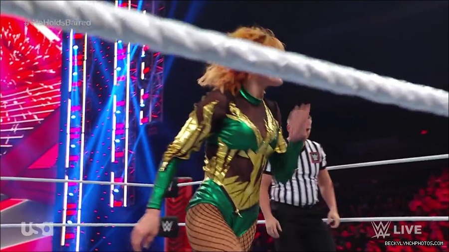 WWE_RAW_4th_July_2022_720p_WEBRip_h264_mp4_008433181.jpg