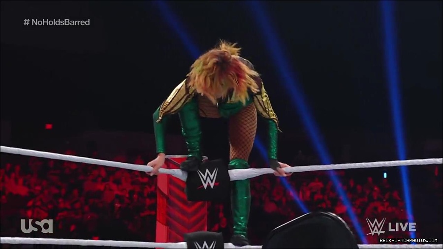 WWE_RAW_4th_July_2022_720p_WEBRip_h264_mp4_008438787.jpg
