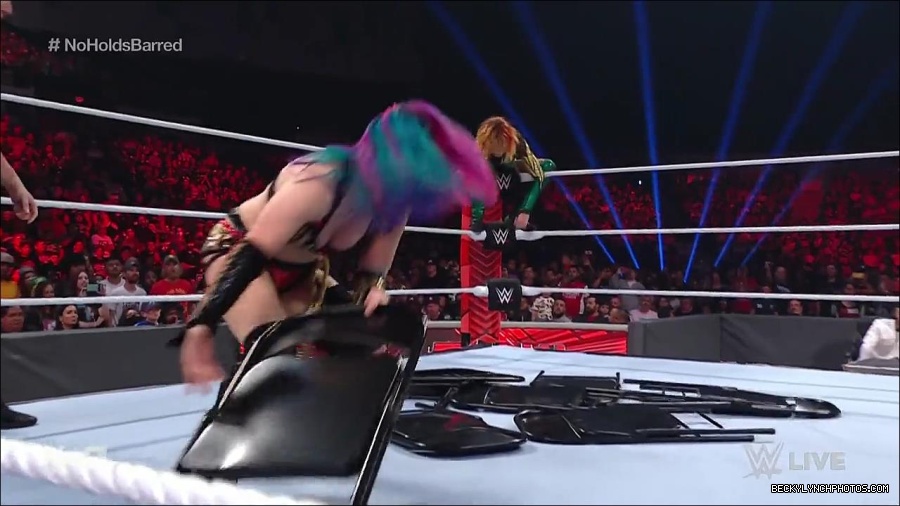 WWE_RAW_4th_July_2022_720p_WEBRip_h264_mp4_008448397.jpg