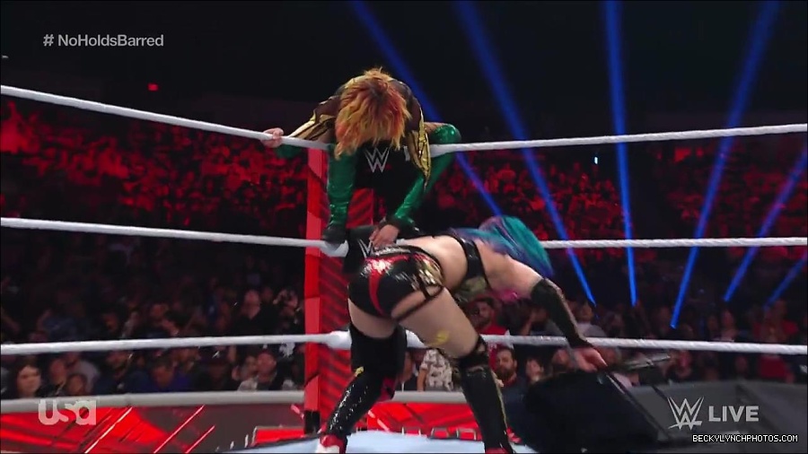 WWE_RAW_4th_July_2022_720p_WEBRip_h264_mp4_008451600.jpg