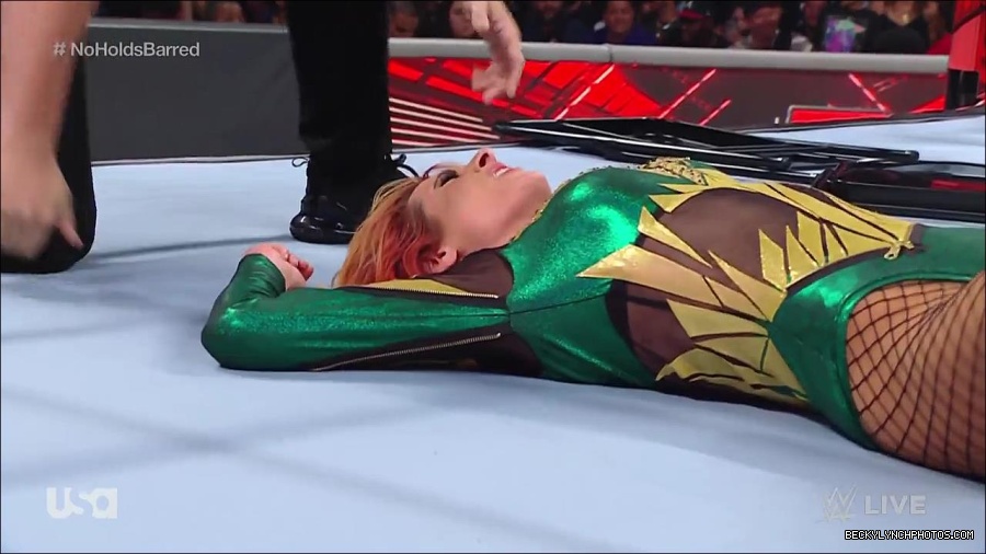 WWE_RAW_4th_July_2022_720p_WEBRip_h264_mp4_008471219.jpg
