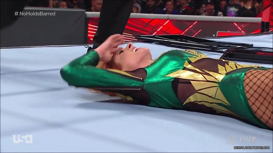 WWE_RAW_4th_July_2022_720p_WEBRip_h264_mp4_008471620.jpg